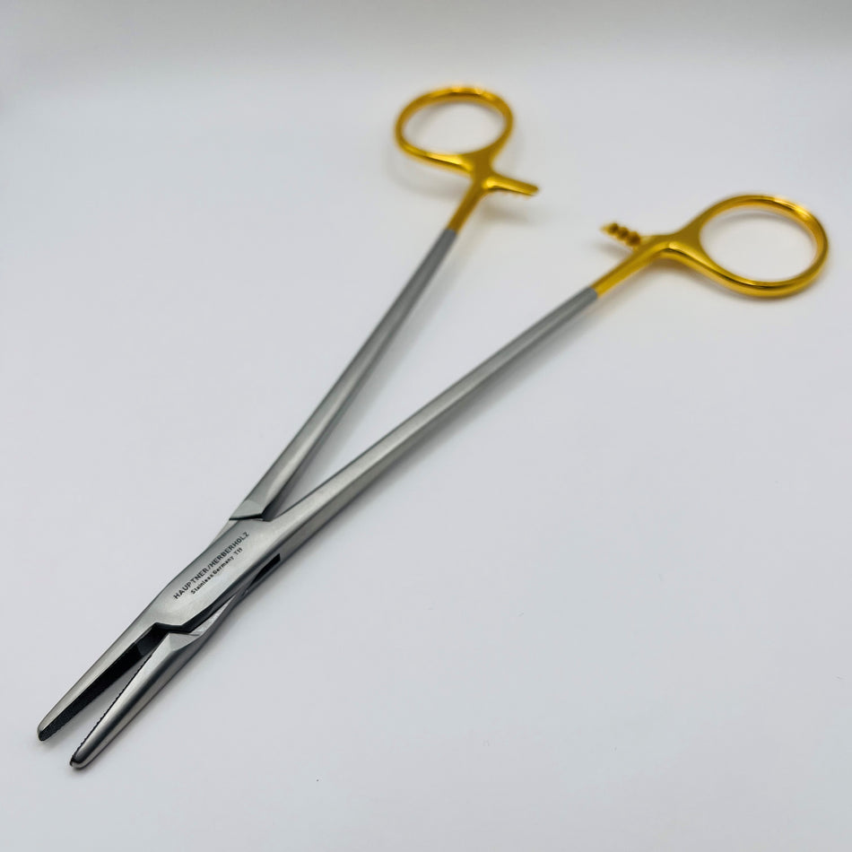 Needle holder, Mayo-Hegar, with carbide inserts, 18cm DISCONTINUED